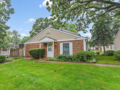 40 Hickory Ln, Cary, IL, 60013