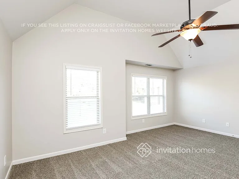 319 Oakland Hills Way — Photo 10