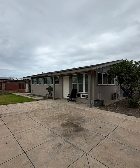 369 Lono Ave — Photo 1