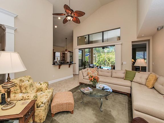 182 Marsh Hollow Rd-Living Room 2