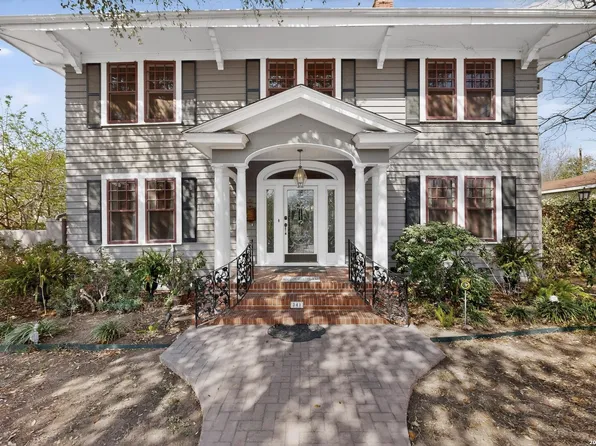 341 W Agarita, San Antonio, TX 78212