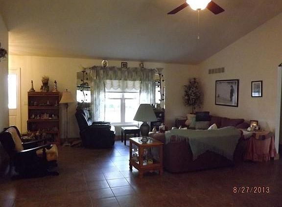 LIVING ROOM AND DINING ROOM