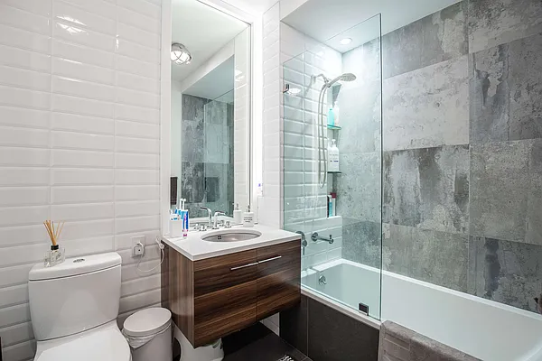 Rented by Nooklyn NYC LLC | media 40