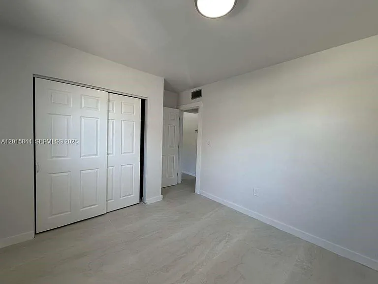 1461 SW 7th St #1 — Photo 8