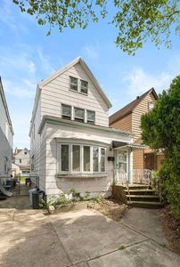 6 Stegman Pl, Jersey City, NJ, 07305