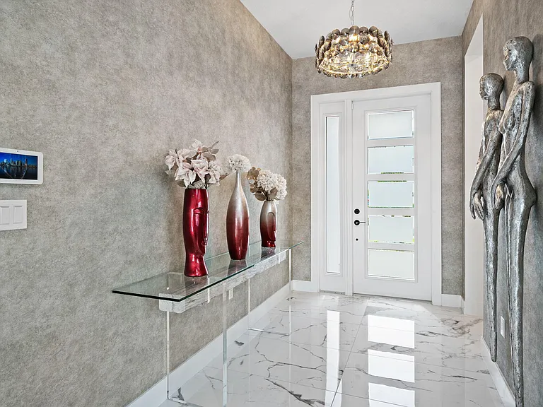 8599 Tower Bridge Ct — Photo 4