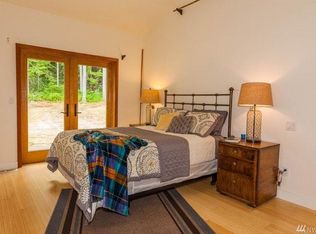 5187 Coles Rd, Langley, WA 98260