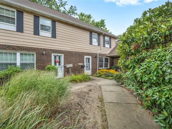 8240 Deepwood Blvd Bldg 7/unit 8, Mentor, OH 44060