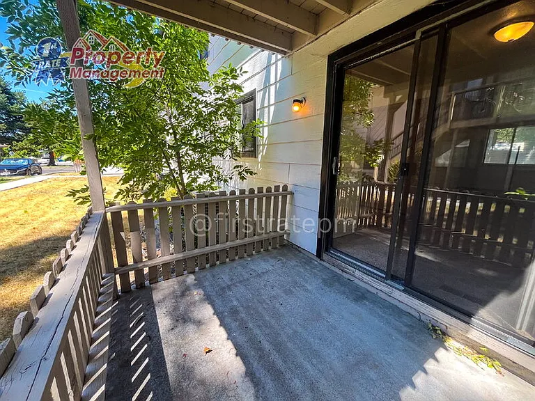 3219 Rose Hill St — Photo 39