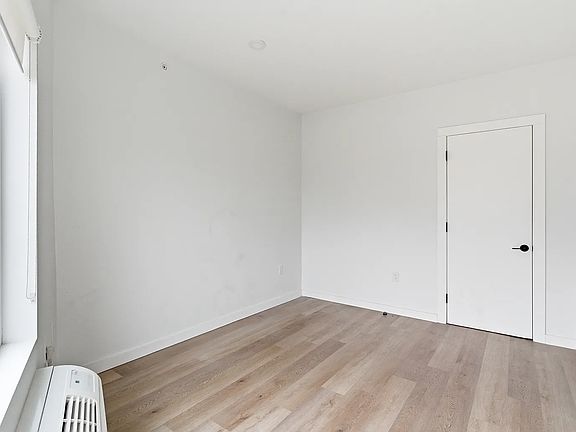 5th image of 486 Market St #6C