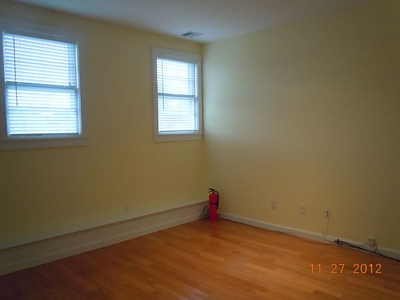 2nd image of 756 E Falmouth Hwy