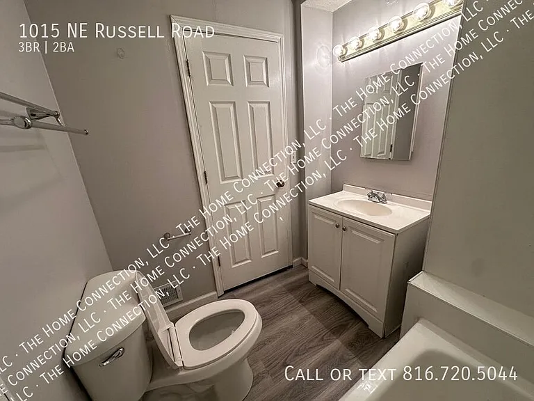 1015 NE Russell Rd — Photo 16