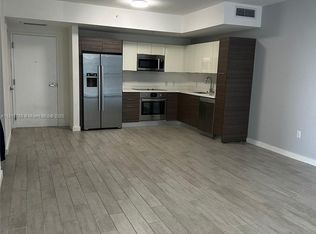 1010 SW 2nd Ave #105, Miami, FL 33131