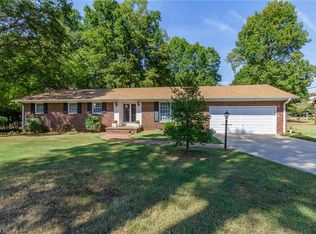 2607 Clarendon Rd, Burlington, NC 27215