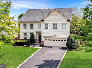 110 Rosebrook Ct NW, Leesburg, VA 20176