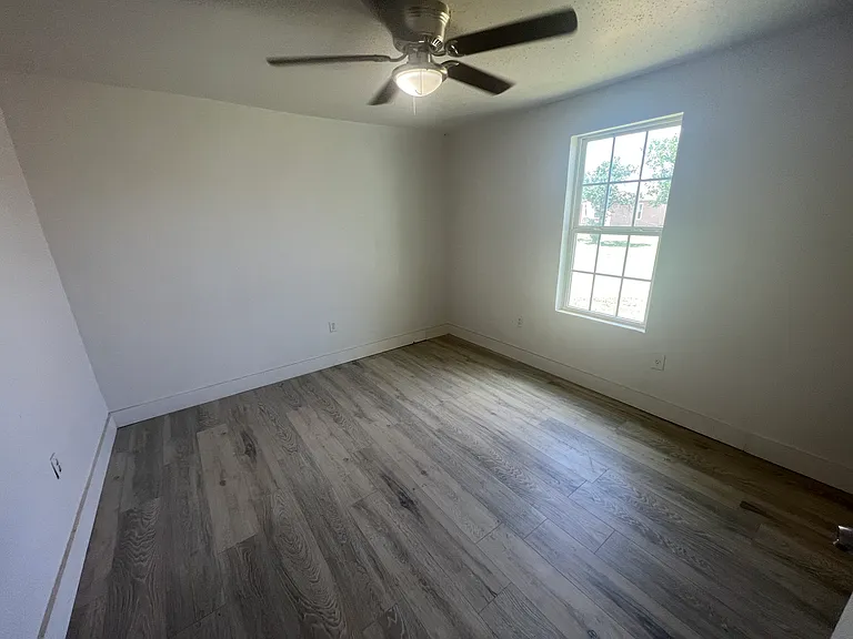 407 Mulberry St — Photo 14