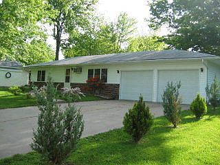 1st image of 1603 N Randall Dr