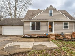 12510 W Pleasant Valley Rd, Parma, OH 44130