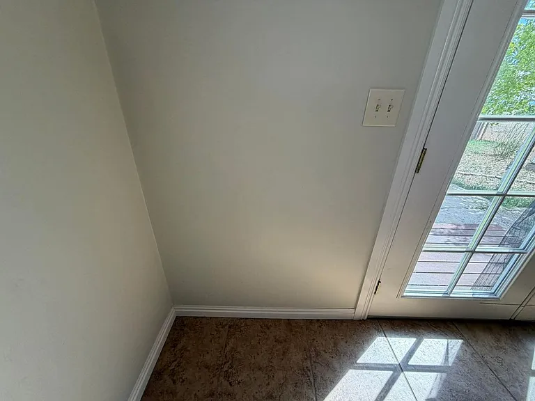 178 W Geneva Dr — Photo 36