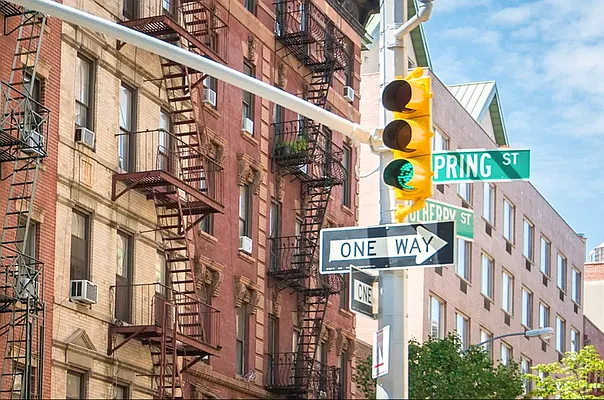Rented by REAL New York | media 7