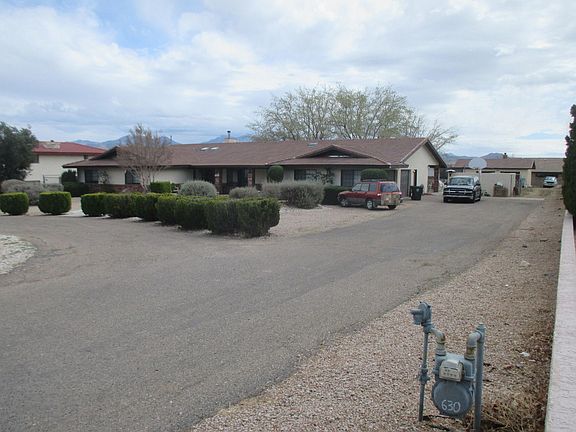 2nd image of 630 Shadow Mountain Dr