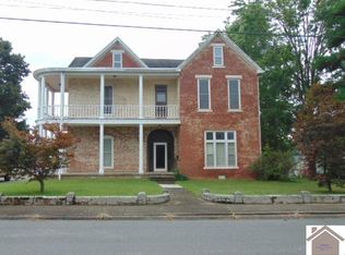 204 E Depot St, Marion, KY 42064