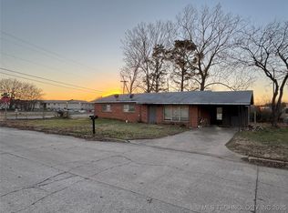 421 S 17th Ave, Durant, OK 74701