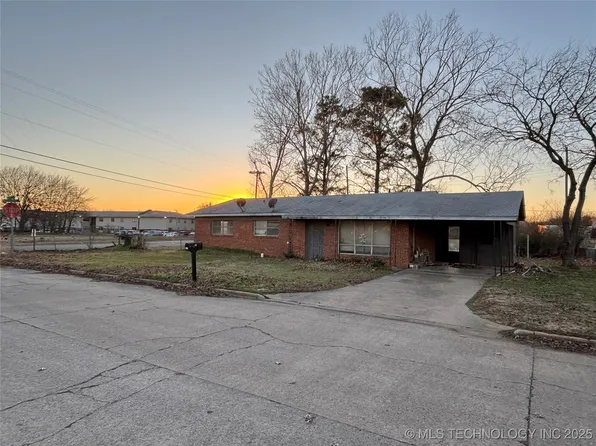 421 S 17th Ave, Durant, OK 74701