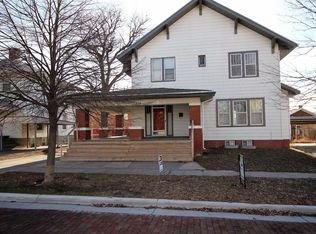 214 W 12th St, Hays, KS 67601
