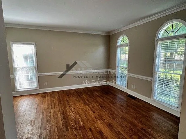3309 Middlebrook Ct — Photo 3
