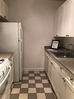 Rented by Charie Properties LLC | media 3