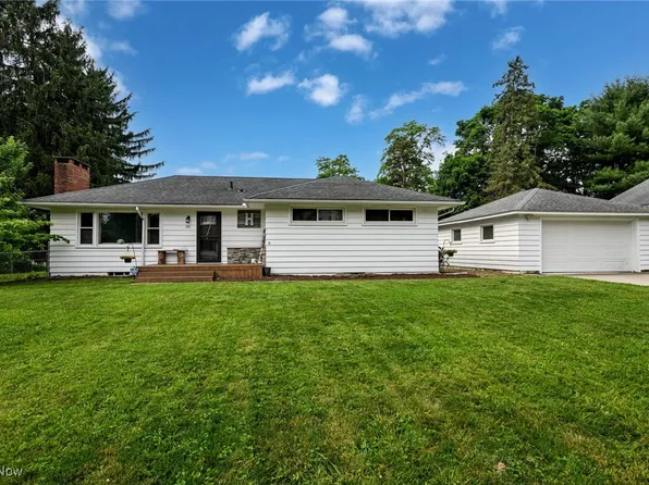 26 Washington St, Seville, OH 44273