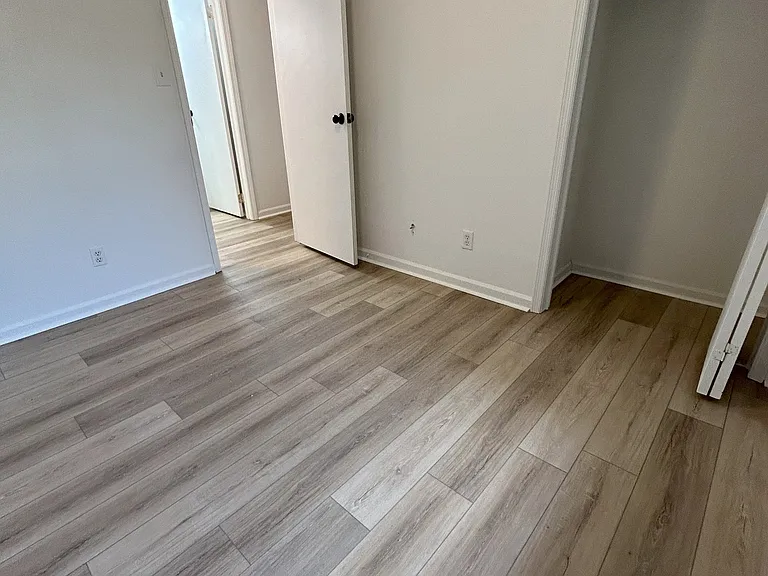15 Carolyn Rd — Photo 10