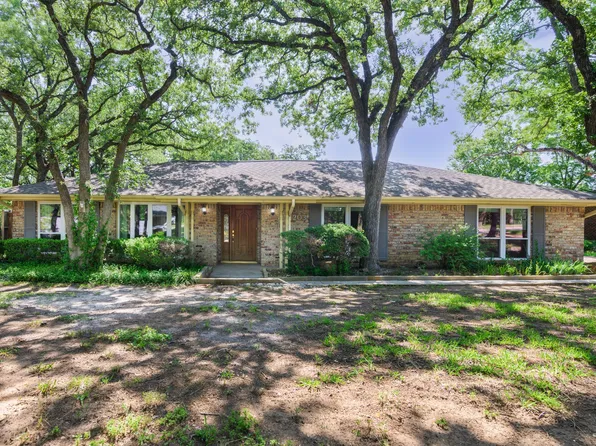 1203 Woodridge Cir, Euless, TX 76040