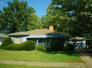 2270 Estabrook Ave NW, Warren, OH