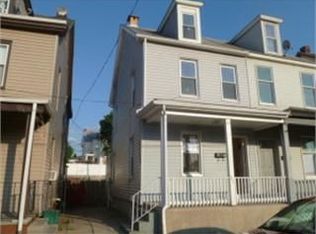 646 Brookline St, Reading, PA 19611