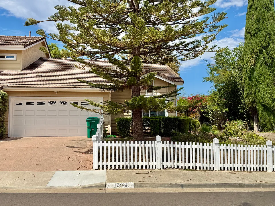 17696 Azucar Way