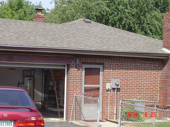 Side entry 2 car garage 