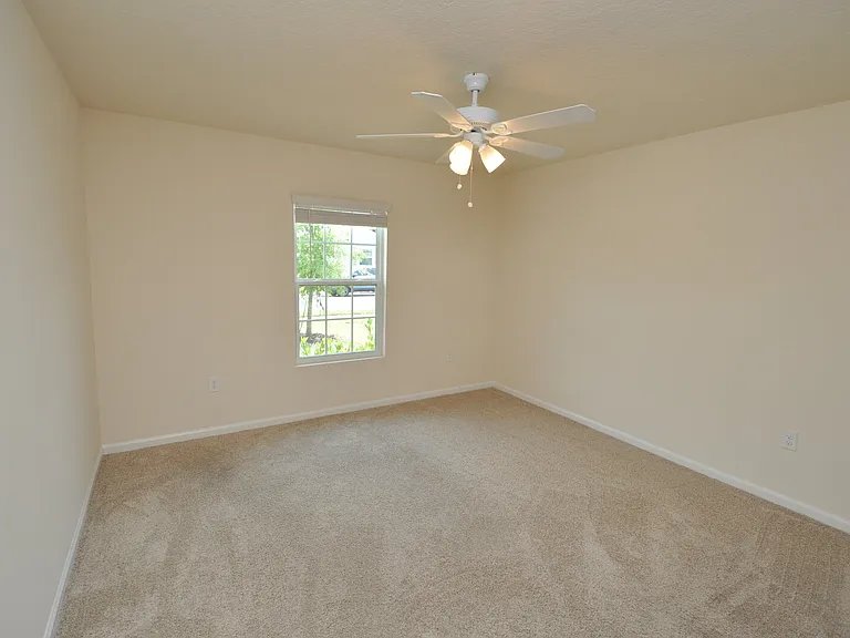 80 Oakleaf Way — Photo 35