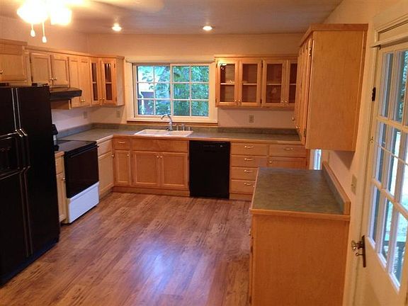 5th image of 13699 E Evans Cres