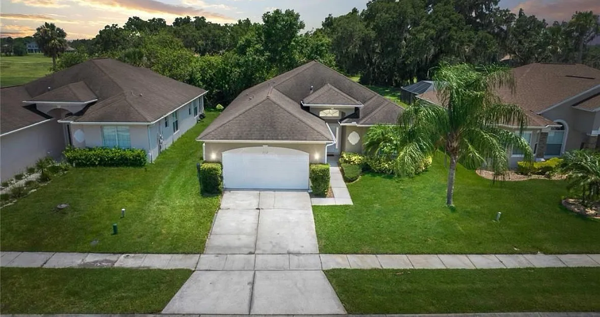 2112 Bunker View Ct — Photo 2