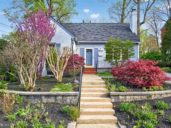 5505 Huntington Pkwy, Bethesda, MD 20814
