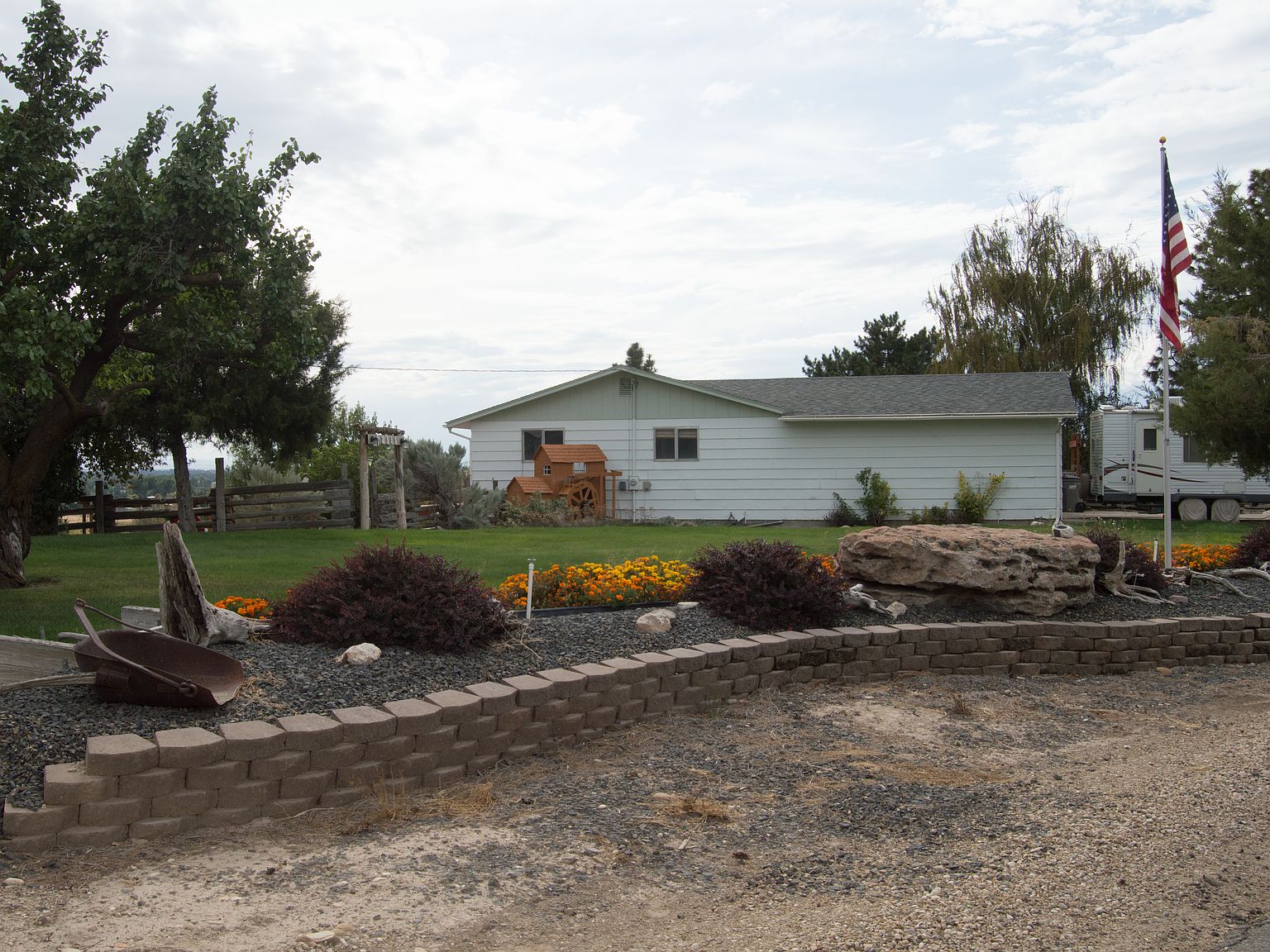 8237 Kingsbury Rd, Middleton, ID 83644 Zillow