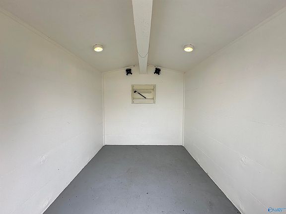 5th image of 57 Johnson St