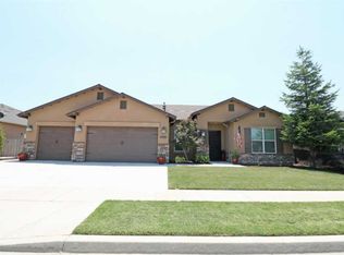 2631 Muirfield Ave, Tulare, CA 93274