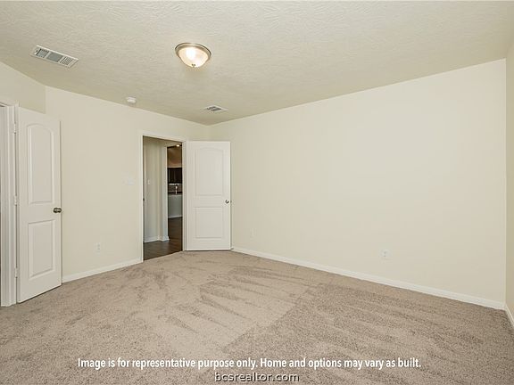 5th image of 301 Broaddus Bnd
