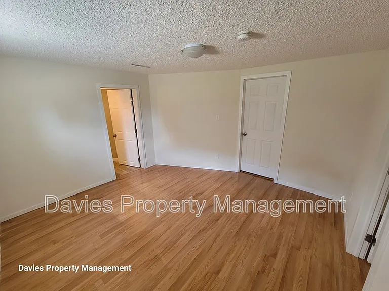 9620 75th St NW #BASEMENT — Photo 7