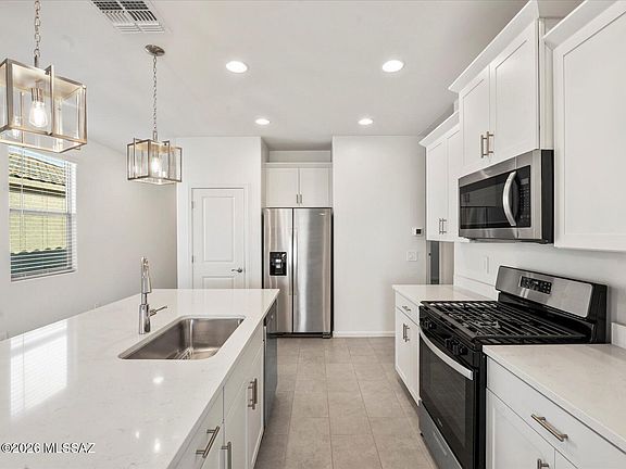 4th image of 9774 N Solstice Ave