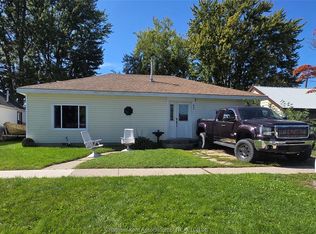 91 1st St, Chatham Kent, ON N8A3R1