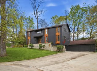 5082 Jameswood Cir, Dayton, OH 45429